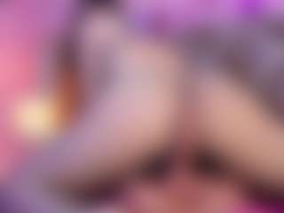 Show in cam erotica live di gisell-twing
