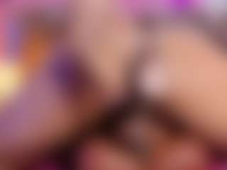 gisell-twing's Live Sex Cam Show