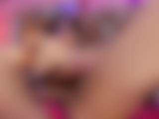 gisell-twing's Live Sex Cam Show