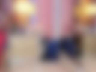 gisell-twing's Live Sex Cam Show
