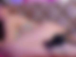 gisell-twing's Live Sex Cam Show
