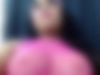 kim21cm7's Live Sex Cam Show