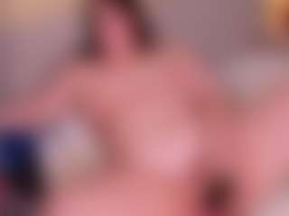 Live cam show with Lisa-Payne - Brown Hair on Fapmatic.com