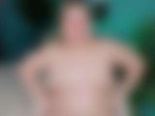 Live cam show with Lisa-Payne - Moaning on livesuperchat.net