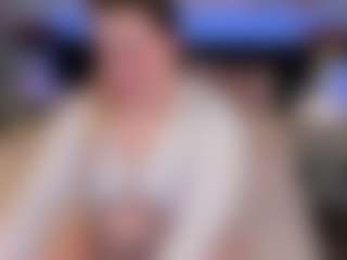 Live cam show with Lisa-Payne - Facial on Fling VIP Chat