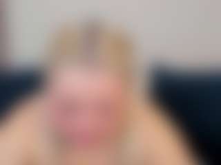 Live cam show with Lisa-Payne - Yoga on Hubzter Live