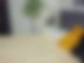 Live cam show with Lisa-Payne - Body on fuklive.com