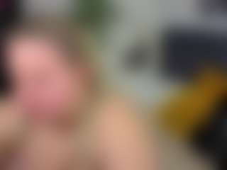 Live cam show with Lisa-Payne - Facial on Dolls Live