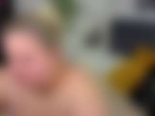 Live cam show with Lisa-Payne - Upskirt on Nude Chat * 1 On 1 Webcam Sex * Live Cam Show