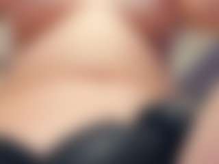 Live cam show with LizbethDenmark - Blue Eyes on madthumbs