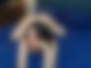 LynnaDollins's Live Sex Cam Show