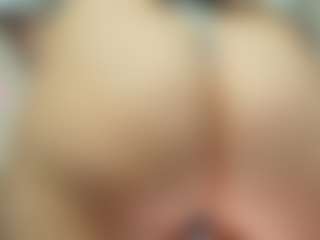 Live cam show with LynnaDollins - Thick on Nude Chat * 1 On 1 Webcam Sex * Live Cam Show