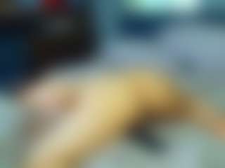 LynnaDollins's Live Sex Cam Show