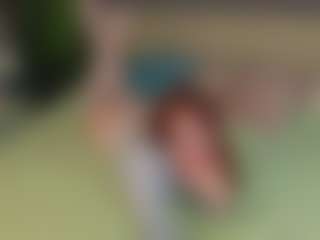 Live cam show with Molly - Brown Hair on fuck-show.com