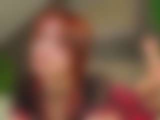 Live cam show with Molly - Petite on CamwithHer