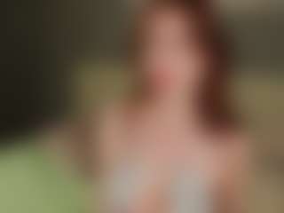 Live cam show with Molly - Oil on CamClone