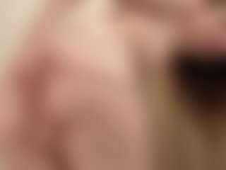 Your little bee - Polly's Live Sex Cam Show