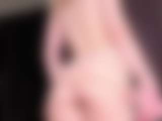 Your little bee - Polly's Live Sex Cam Show