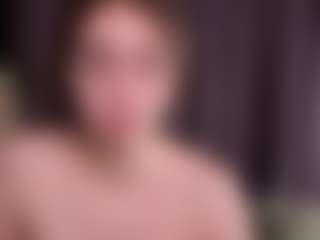 Your little bee - Polly's Live Sex Cam Show