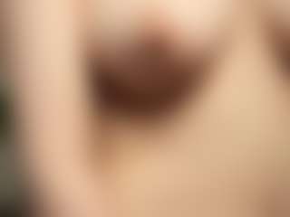 Live cam show with RowenaGossett - Cock Rating on xDating