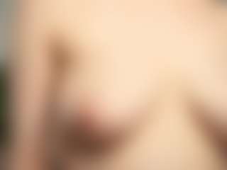 Live cam show with RowenaGossett - Ass Clapping on Camming Site