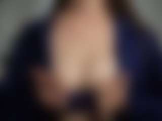 Live cam show with RowenaGossett - Ass Clapping on Dare Cams
