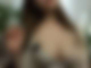 Live cam show with RowenaGossett - Blue Eyes on sexytreat.net