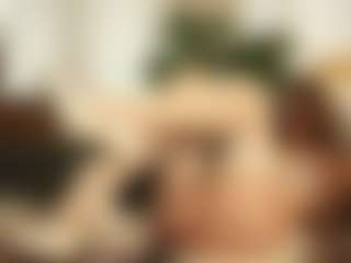 Live cam show with RowenaGossett - Blue Eyes on Gym Cam Girls