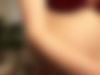 Live cam show with RowenaGossett - Blue Eyes on Camsoda