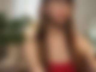 Live cam show with RowenaGossett - Cute on CamwithHer