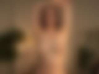 Live cam show with RowenaGossett - Tittyfuck on livesuperchat.net