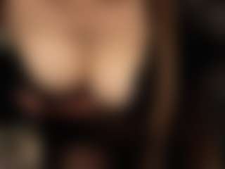 Live cam show with RowenaGossett - Indian Twerk on Camsoda