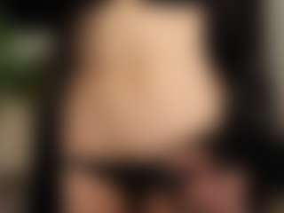 RowenaGossett's Live Sex Cam Show