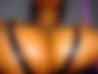 Live cam show with Xpanther24 - Bald on friskycurves.com