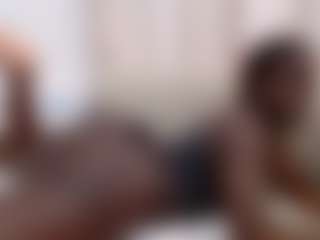 Live cam show with Darkqween23 - Legs on SxyPornLive
