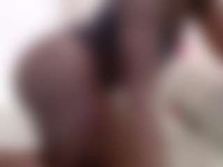 Live cam show with Darkqween23 - Legs on xDating