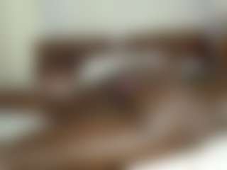 Live cam show with Darkqween23 - Legs on Camiplay Live