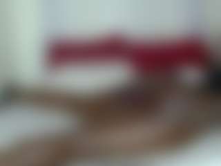 Live cam show with Darkqween23 - Legs on Camsoda