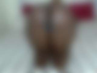 Live cam show with Darkqween23 - Legs on nudelive.tv