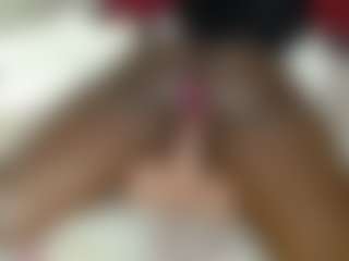 Live cam show with Darkqween23 - Legs on Soda Cam