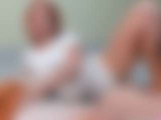 Live cam show with AniAndFrank - Squirt on Chatstar
