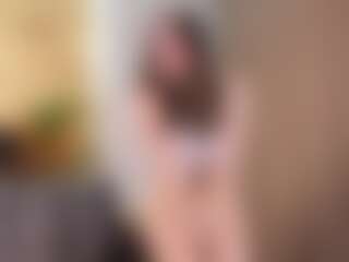 Show Live Sex Cam Michaela