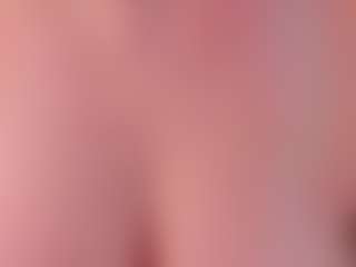 Live cam show with Linda - Blue Eyes on Fling VIP Chat