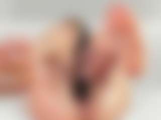 NaomiAsian's Live Sex Cam Show