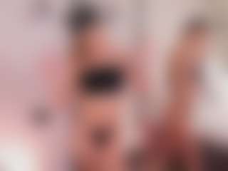 Live cam show with PhilippaFugler - Small Tits on SxyPornLive