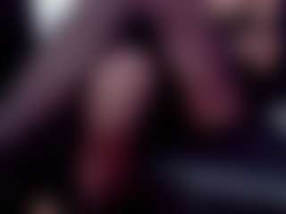 bellatrixx-69's Live Sex Cam Show