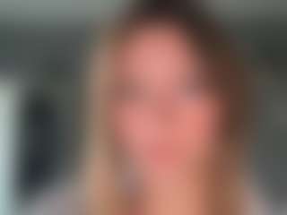 MillieDesire's Live Sex Cam Show