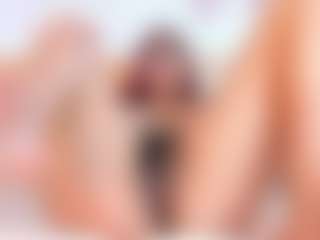 Sara-Collinnss's Live Sex Cam Show