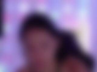 SaraSavaage's Live Sex Cam Show