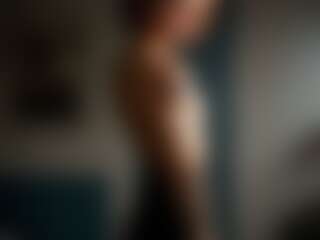 Claudia Moore's Live Sex Cam Show
